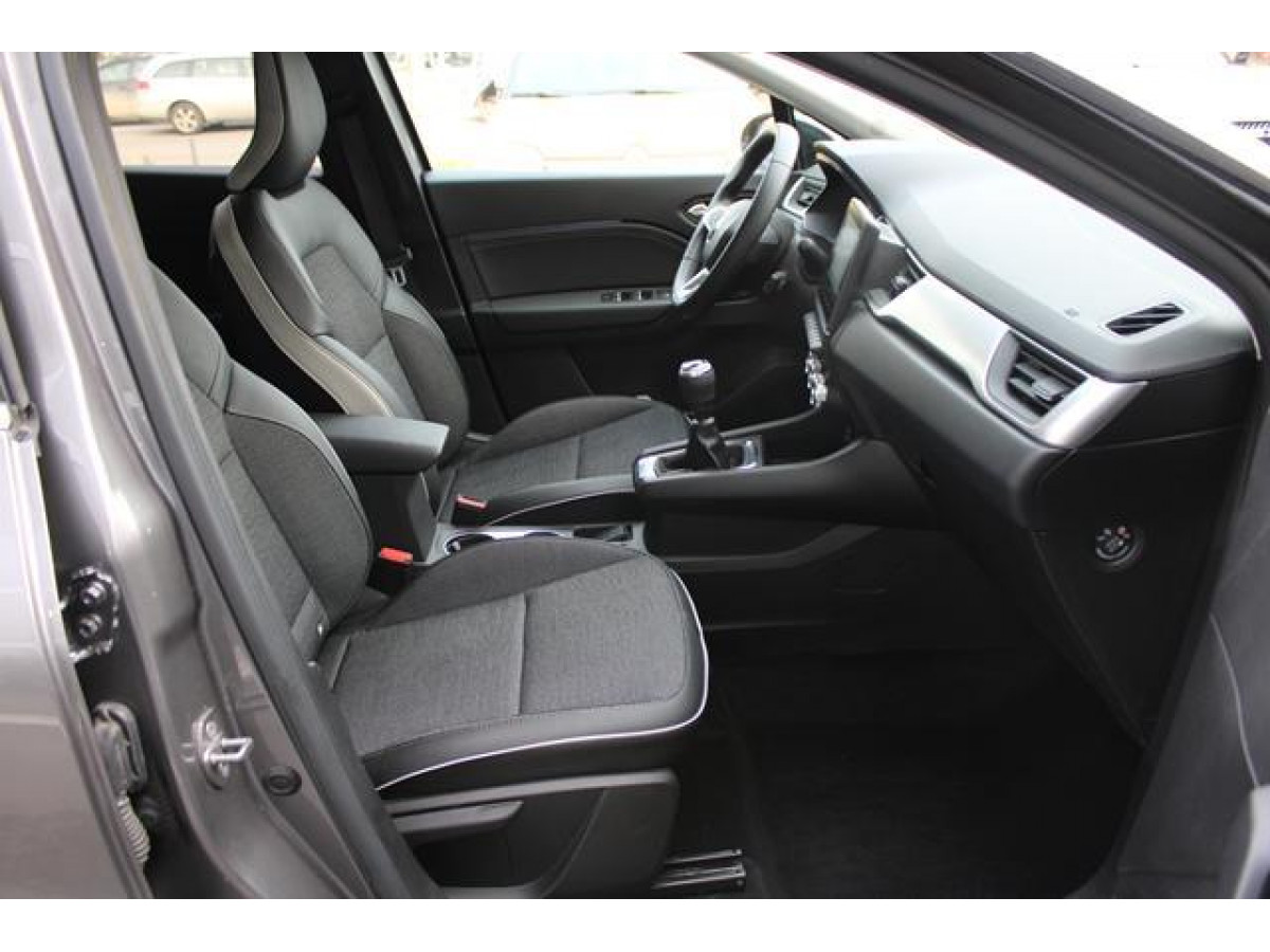 Renault Captur 1.0 tCe Intens 