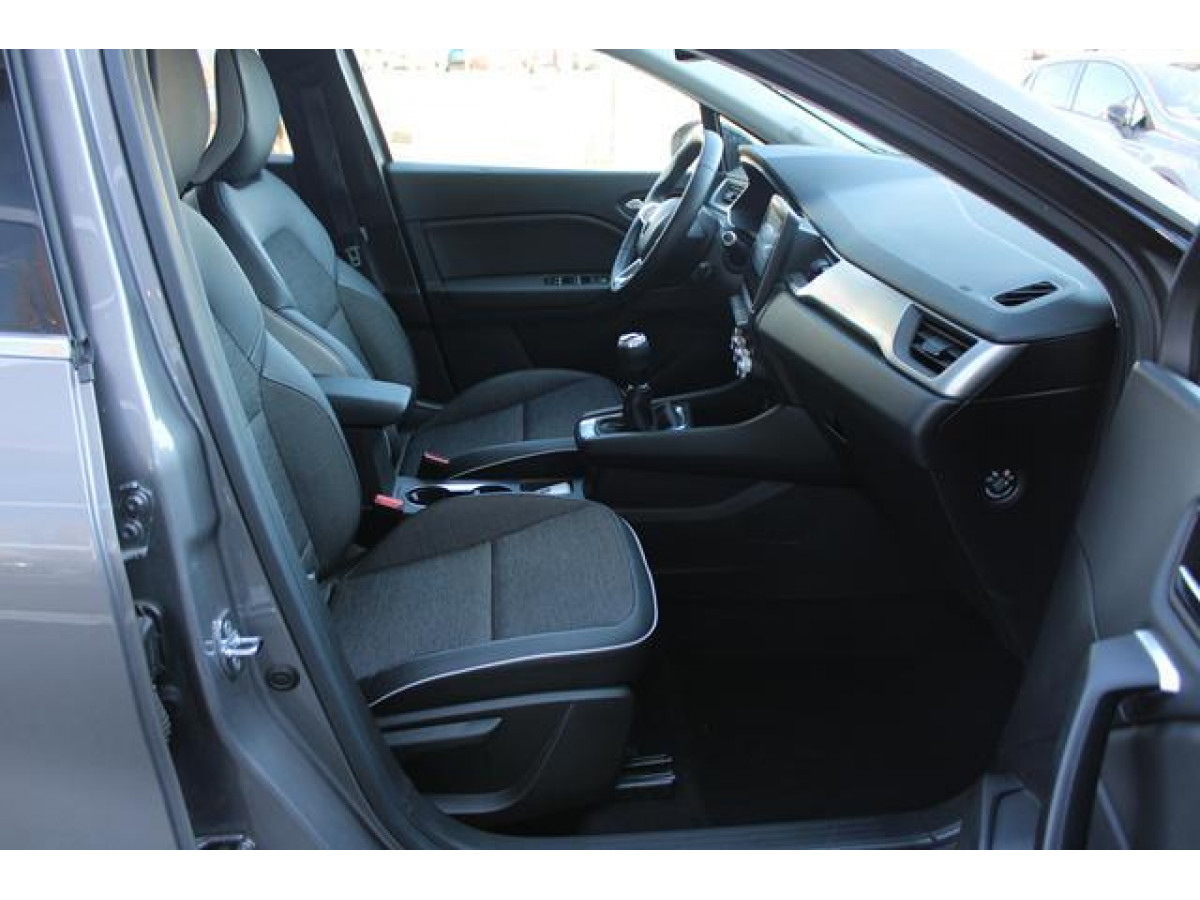 Renault Captur 1.0 tCe Intens 