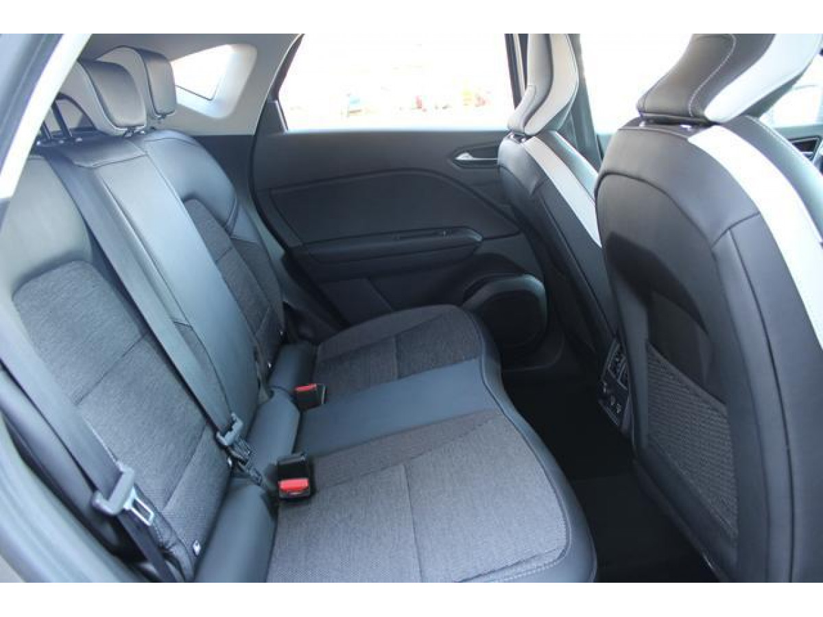 Renault Captur 1.0 tCe Intens 