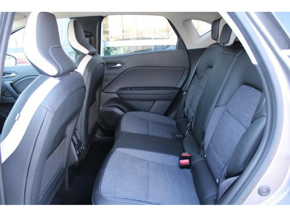 Renault Captur 1.0 tCe Intens 