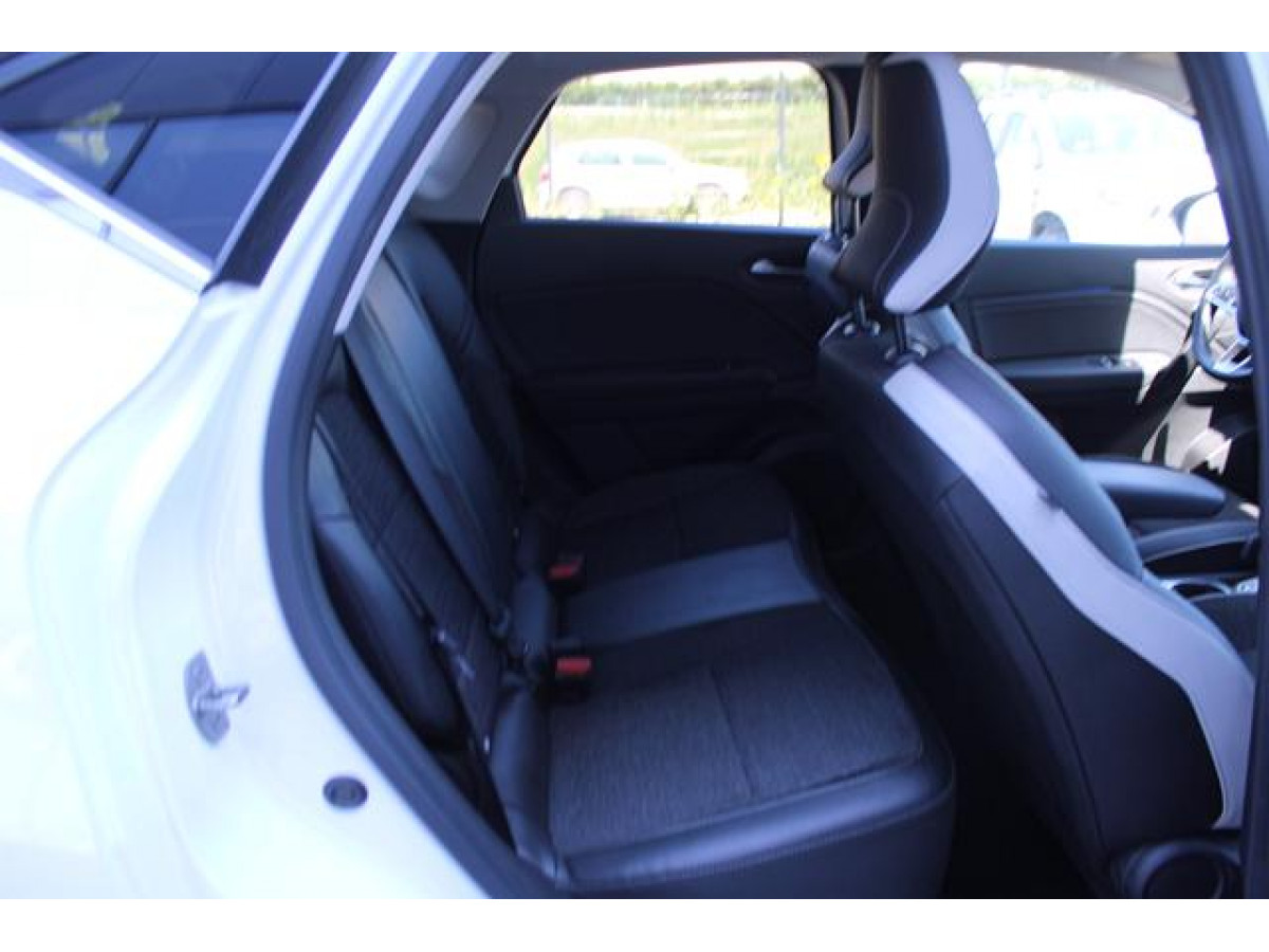 Renault Captur 1.0 tCe Intens 