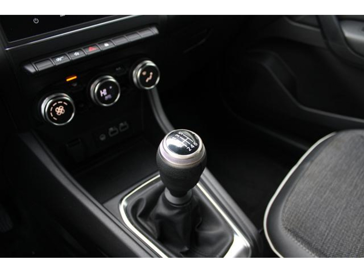 Renault Captur 1.0 tCe Intens 