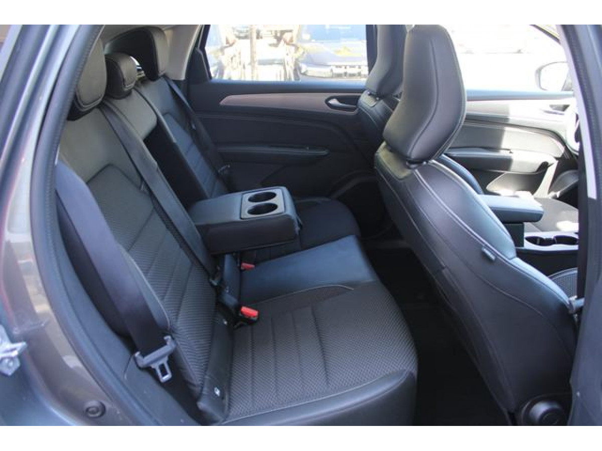 Renault Megane Conquest 1.3 tCe EDC 