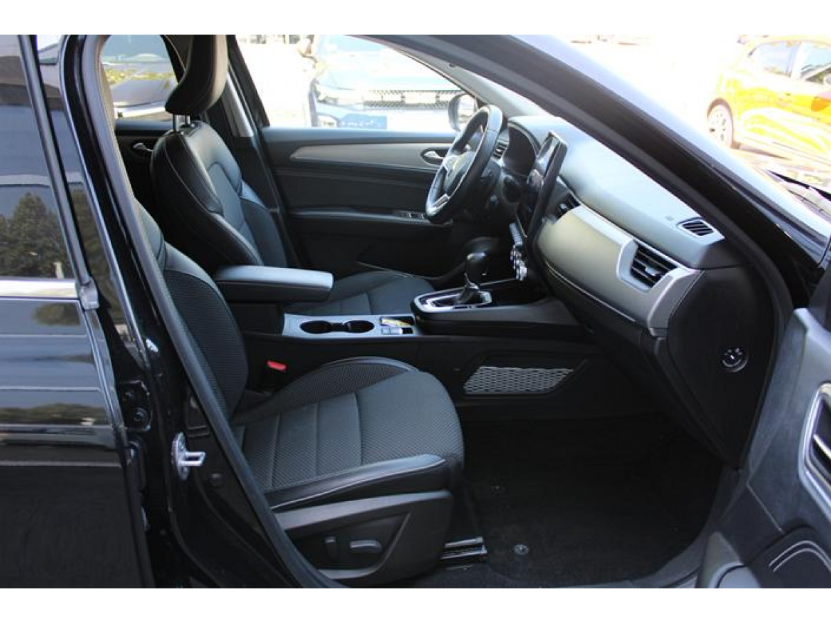 Renault Megane Conquest 1.3 tCe Intens EDC 