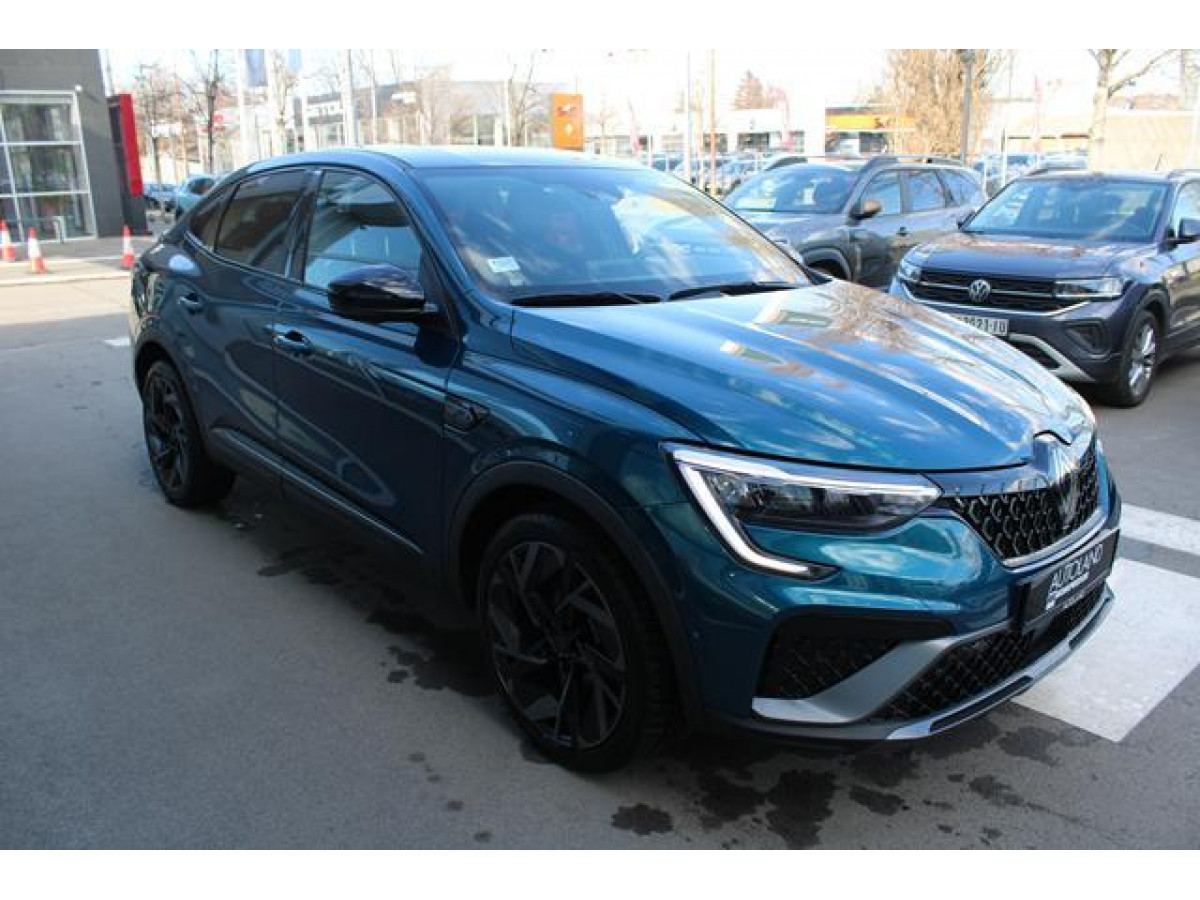 Renault Megane Conquest 1.6 tCe Hybrid EDC 