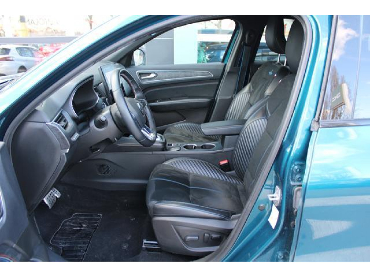 Renault Megane Conquest 1.6 tCe Hybrid EDC 