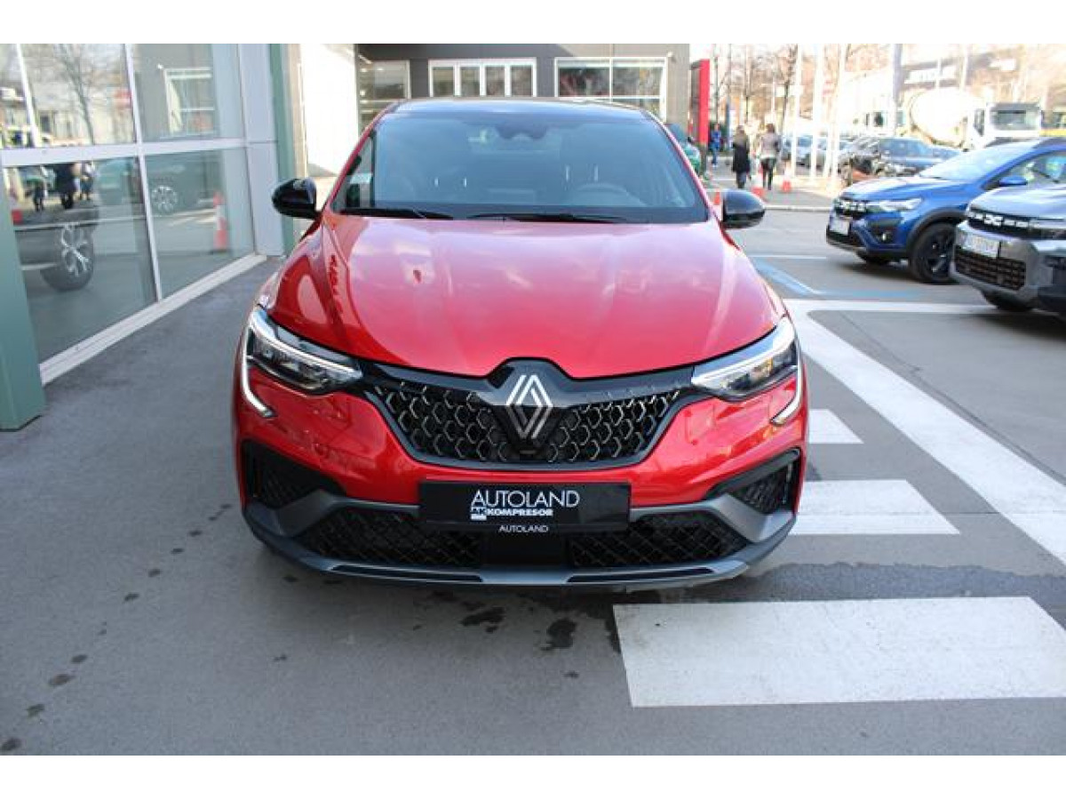 Renault Megane Conquest 1.3 tCe Hybrid EDC 