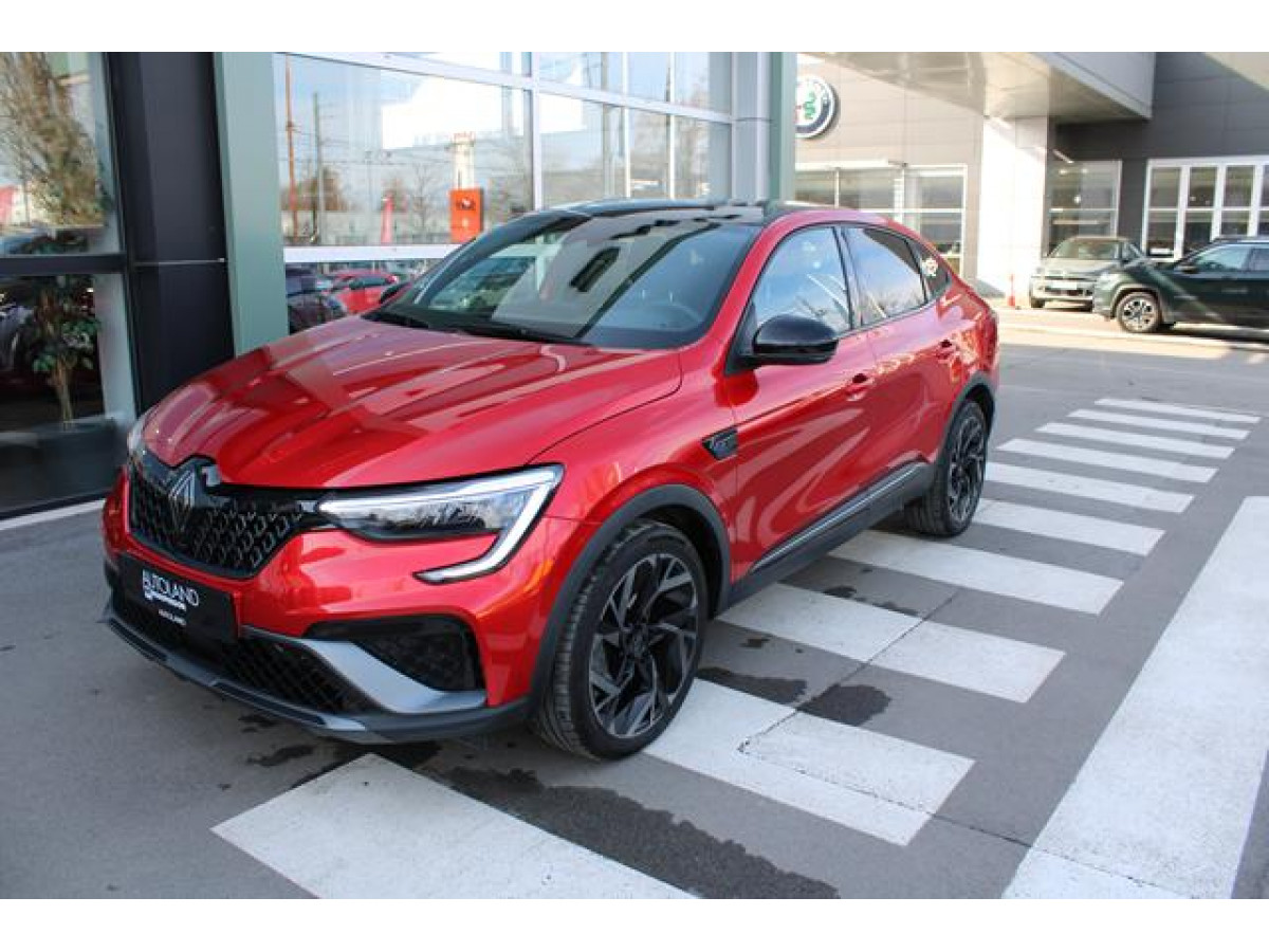 Renault Megane Conquest 1.3 tCe Hybrid EDC 