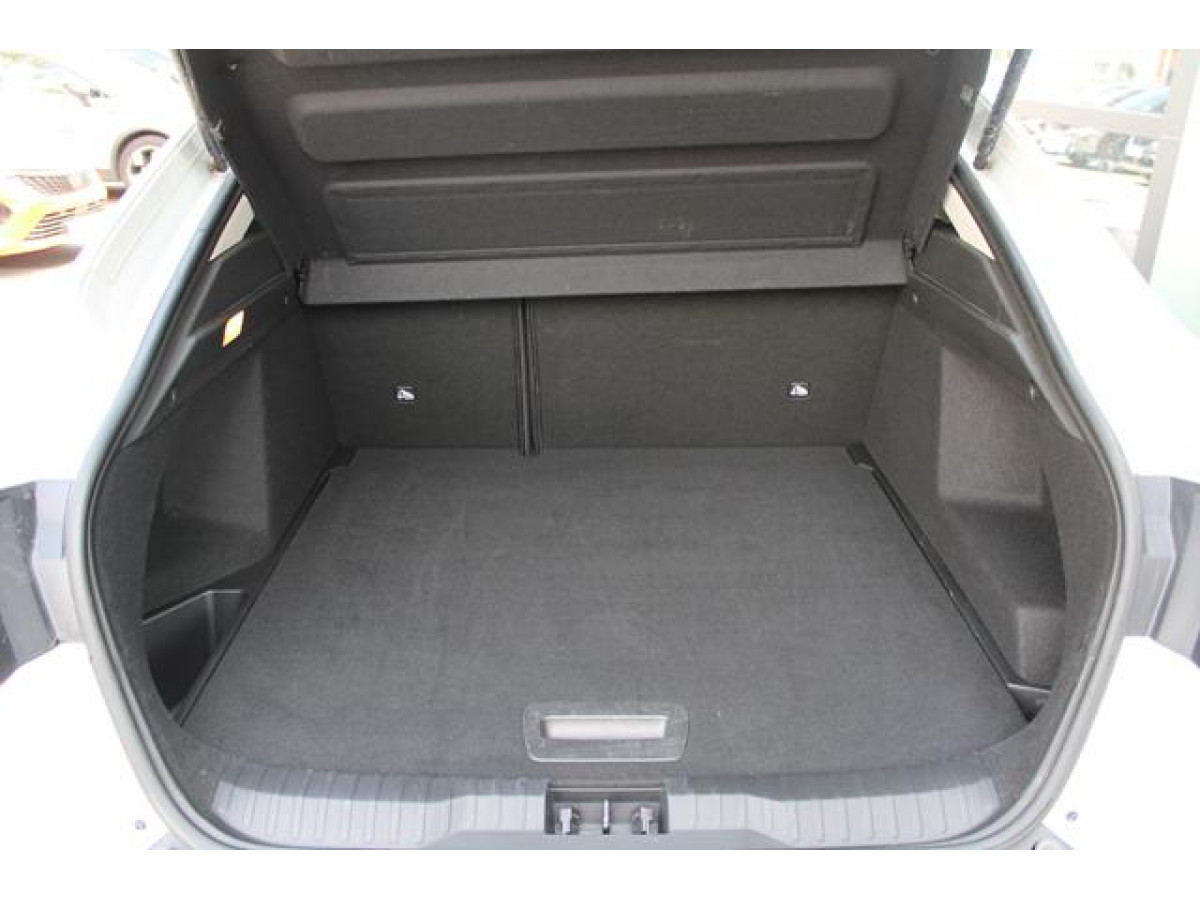 Renault Megane Conquest 1.3 tCe EDC 