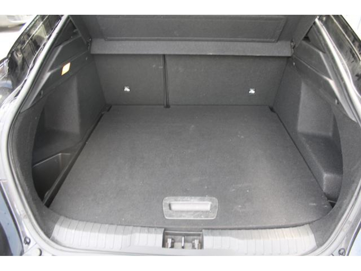 Renault Megane Conquest 1.3EDC RSLine Hybrid 
