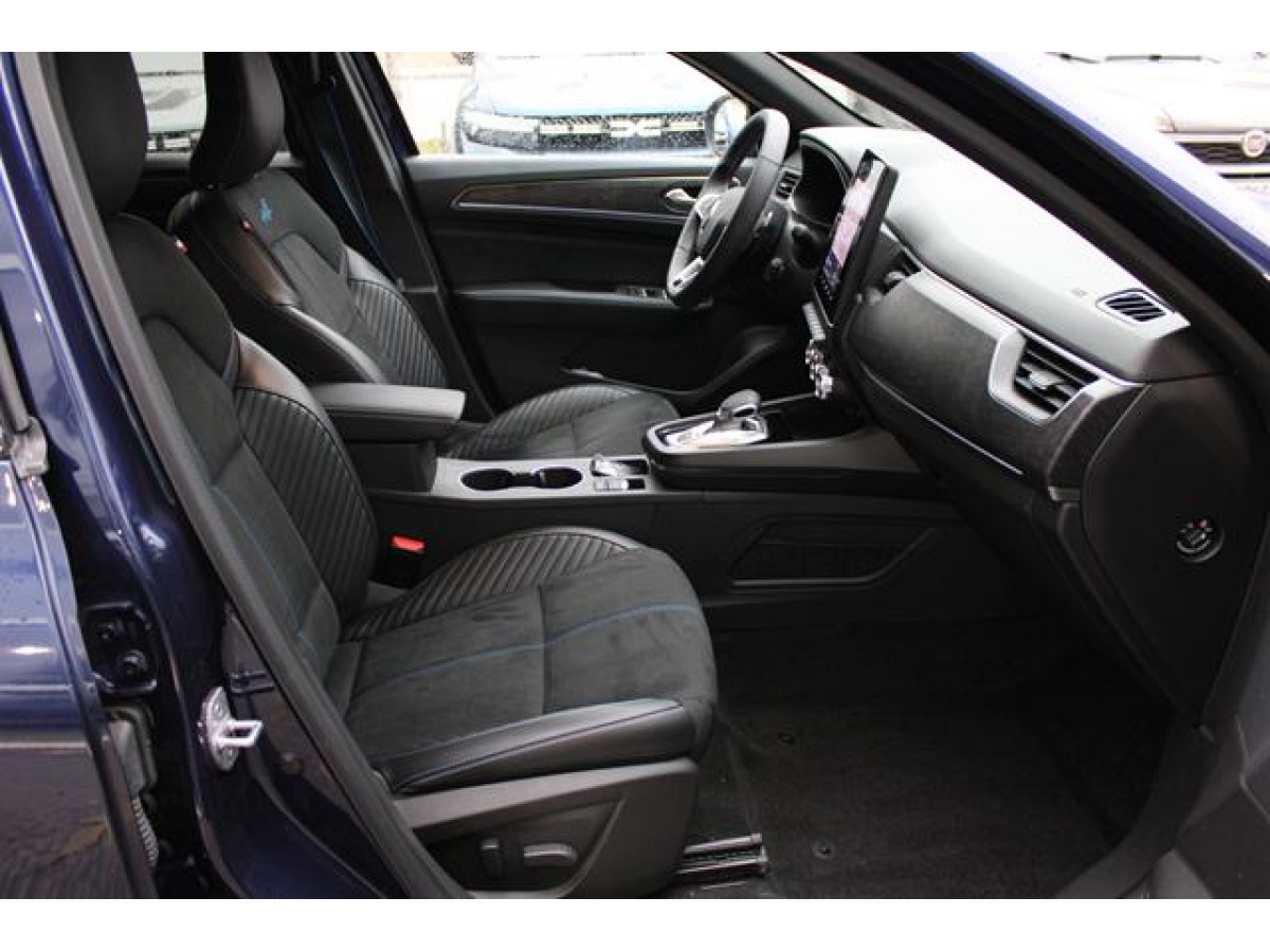 Renault Megane Conquest 1.3 tCe Al. Hyb. EDC 