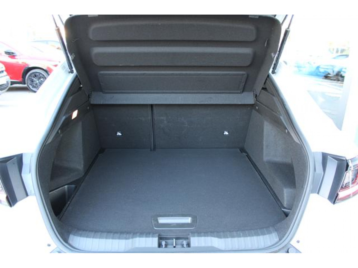 Renault Megane Conquest 1.3 tCe Al. Hyb. EDC 