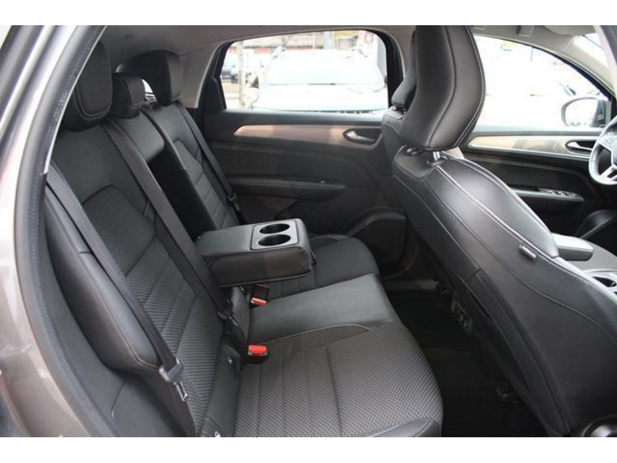 Renault Megane Conquest 1.3 tCe EDC 