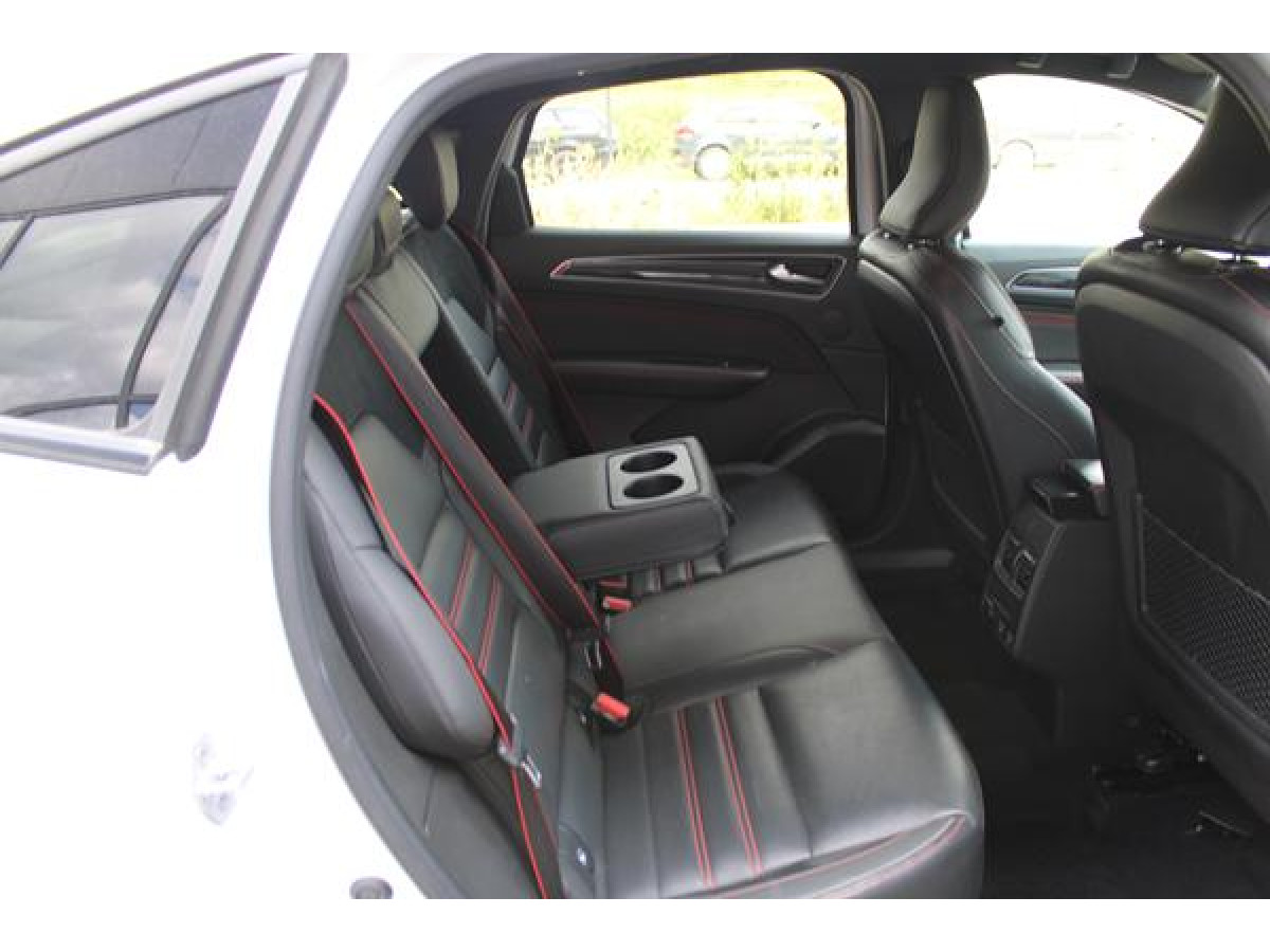 Renault Megane Conquest 1.3EDC RSLine Hybrid 