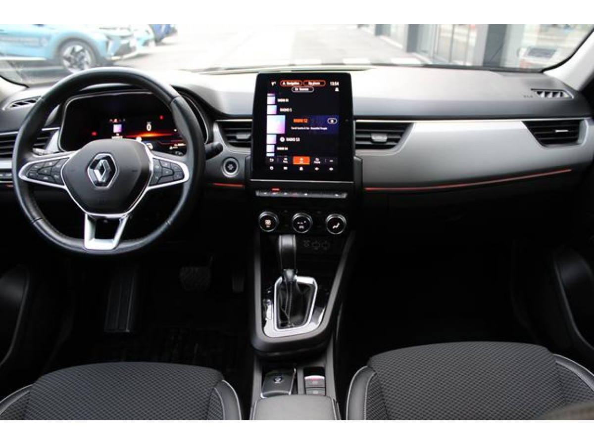 Renault Megane Conquest 1.3 tCe Hybrid EDC 