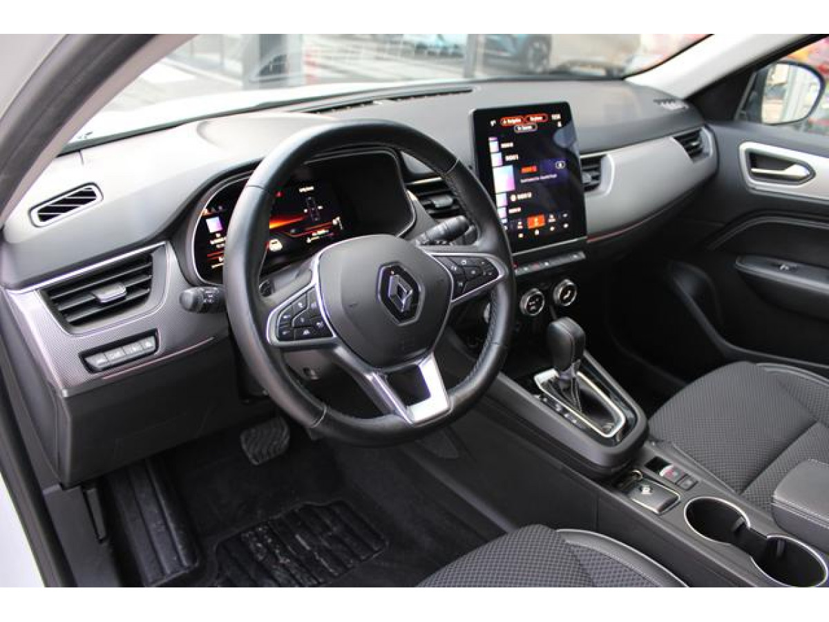 Renault Megane Conquest 1.3 tCe Hybrid EDC 