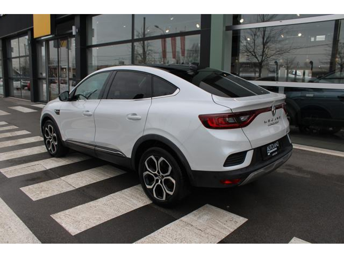 Renault Megane Conquest 1.3 tCe Hybrid EDC 