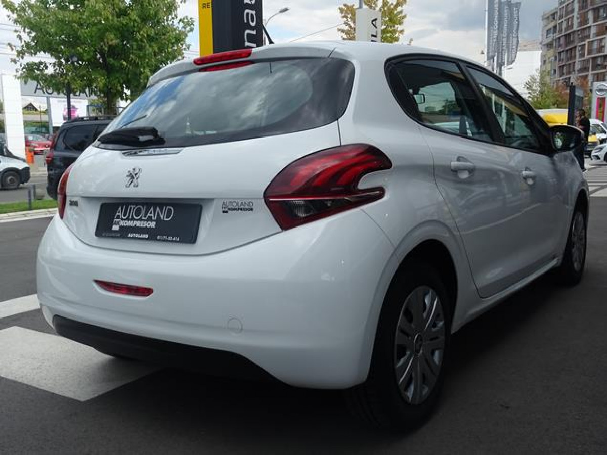 Peugeot 208 1.6 HDI N1 