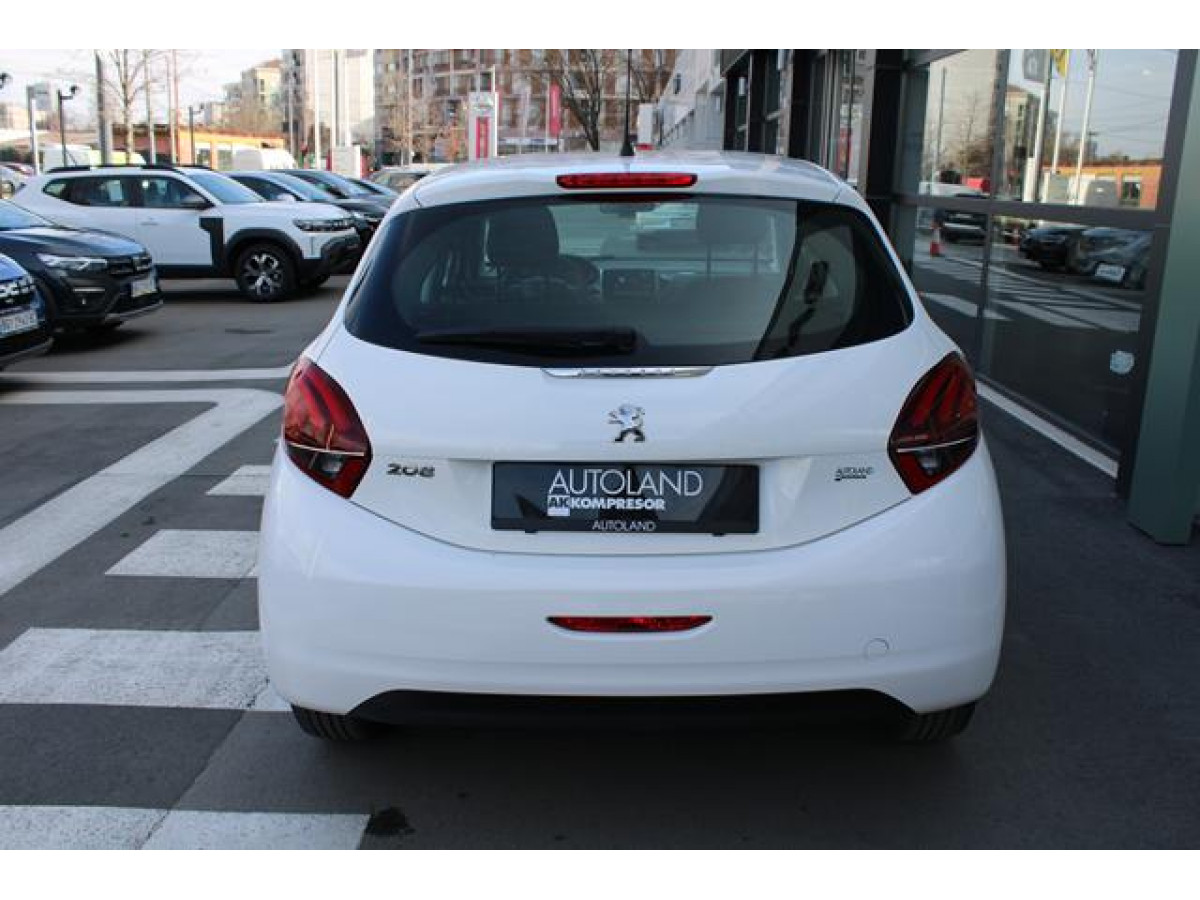 Peugeot 208 1.2 Van 
