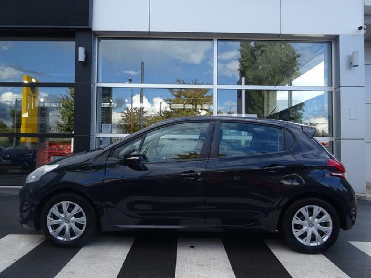 Peugeot 208 1.2 Active AUT 