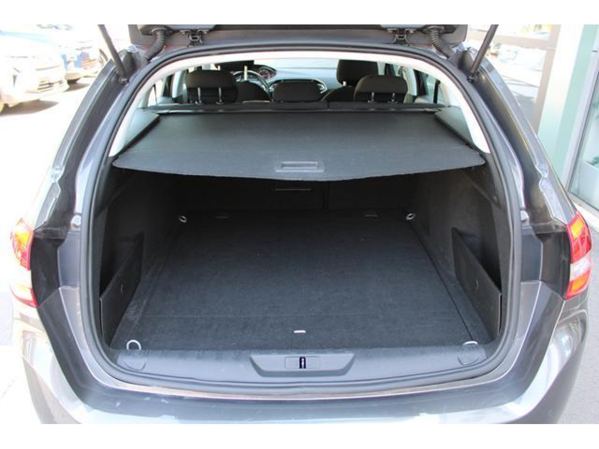 Peugeot 308 1.5 HDI AUT 