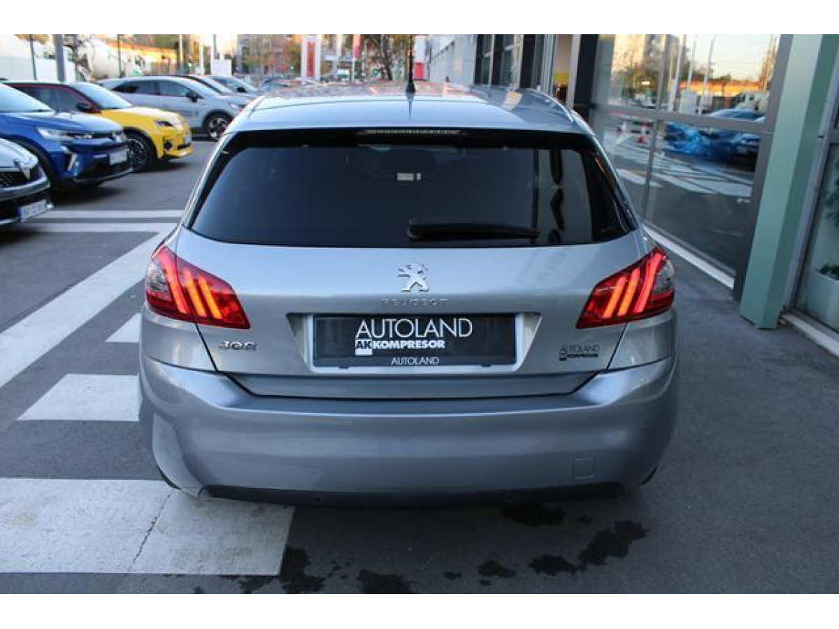 PEUGEOT 308 1.2 PURETECH 