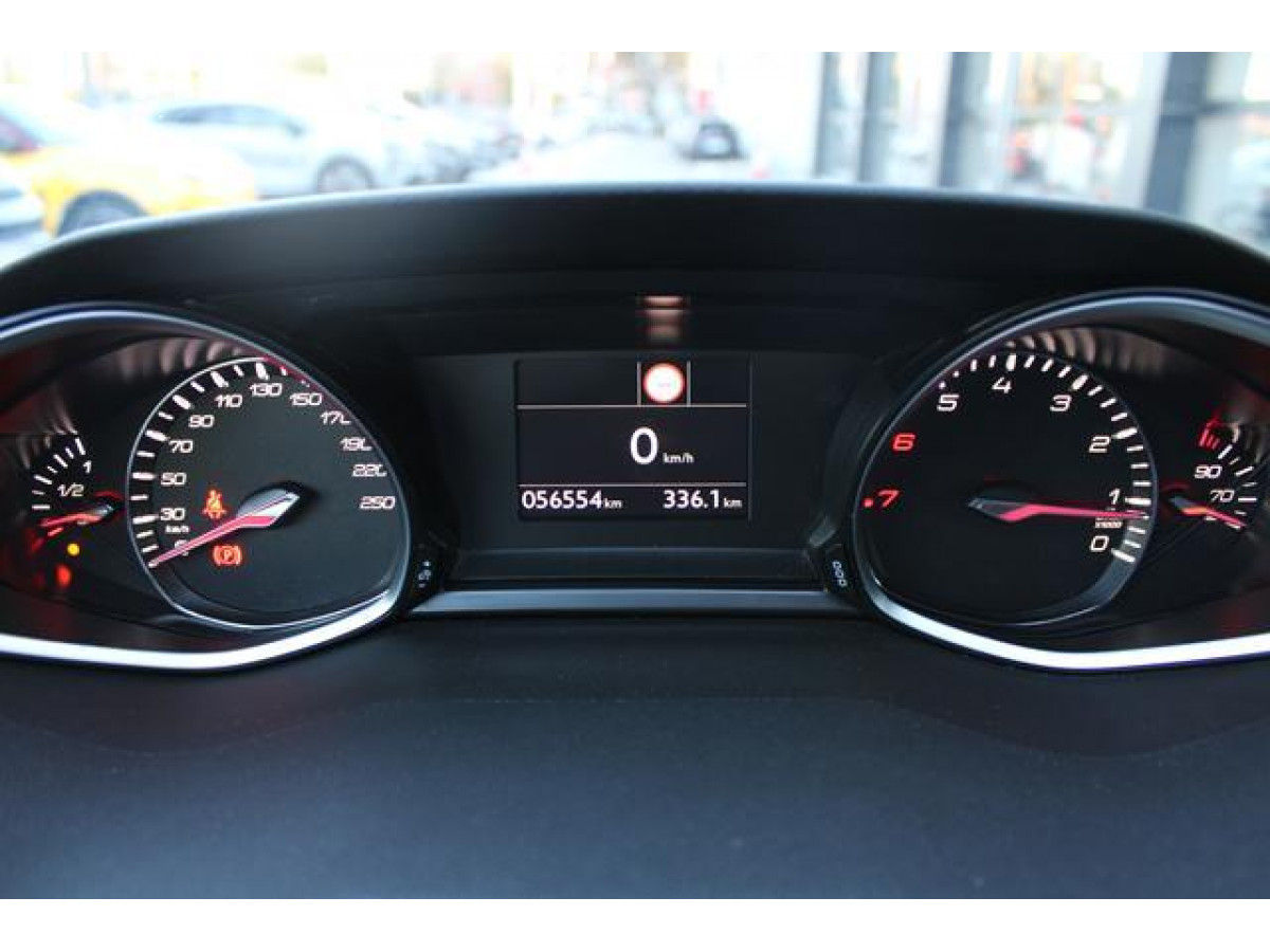 PEUGEOT 308 1.2 PURETECH 