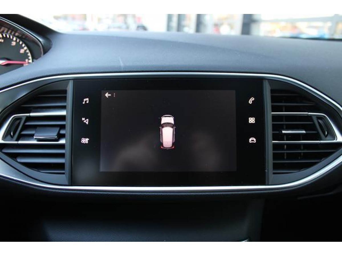 PEUGEOT 308 1.2 PURETECH 