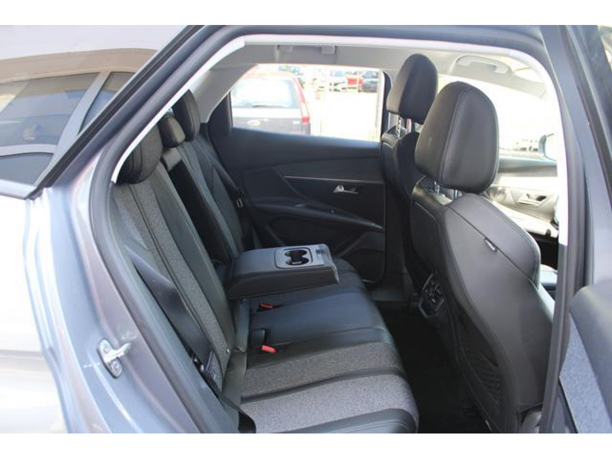 Peugeot 3008 1.5 HDI AUT 