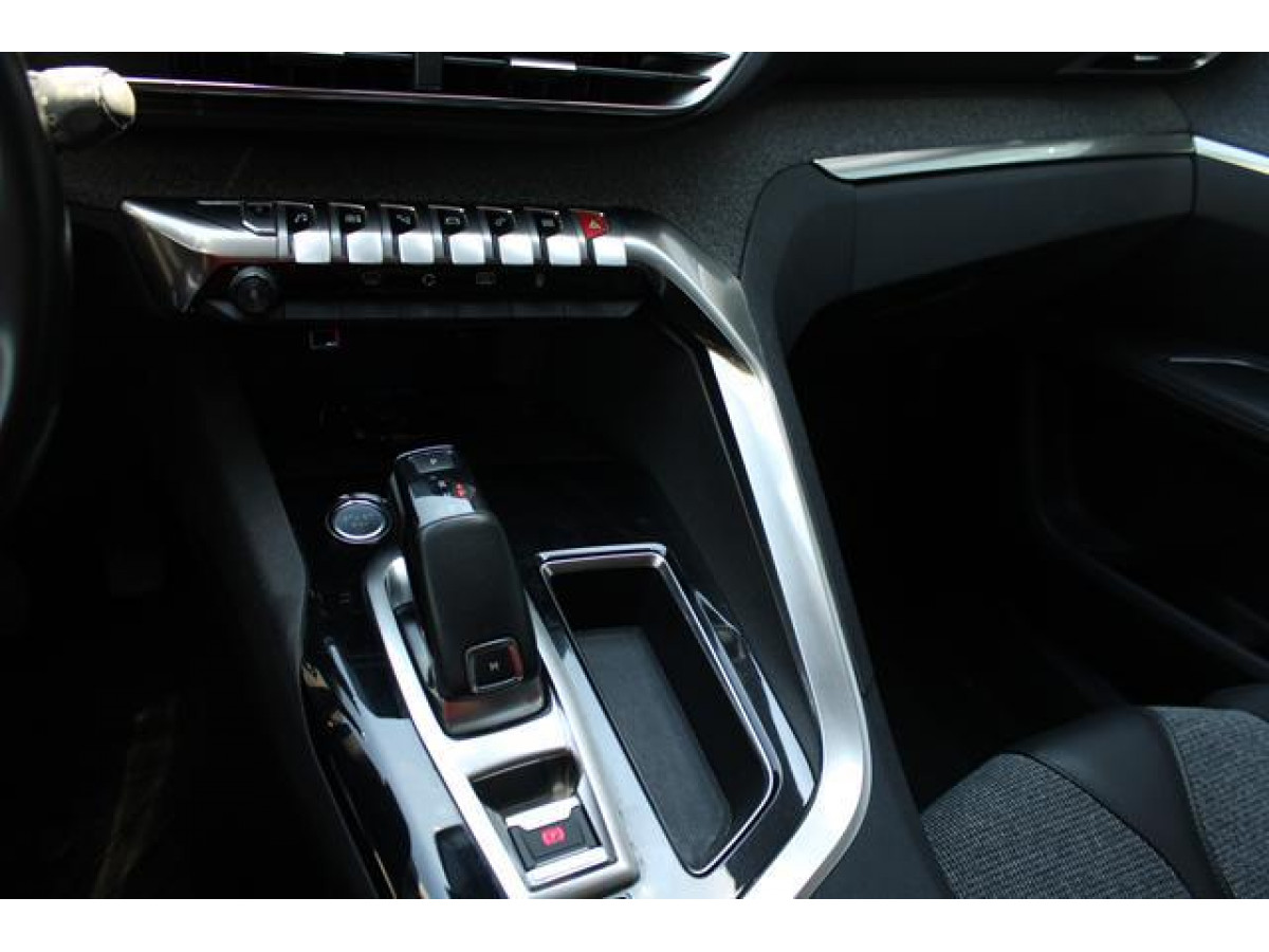 Peugeot 3008 1.5 HDI AUT 