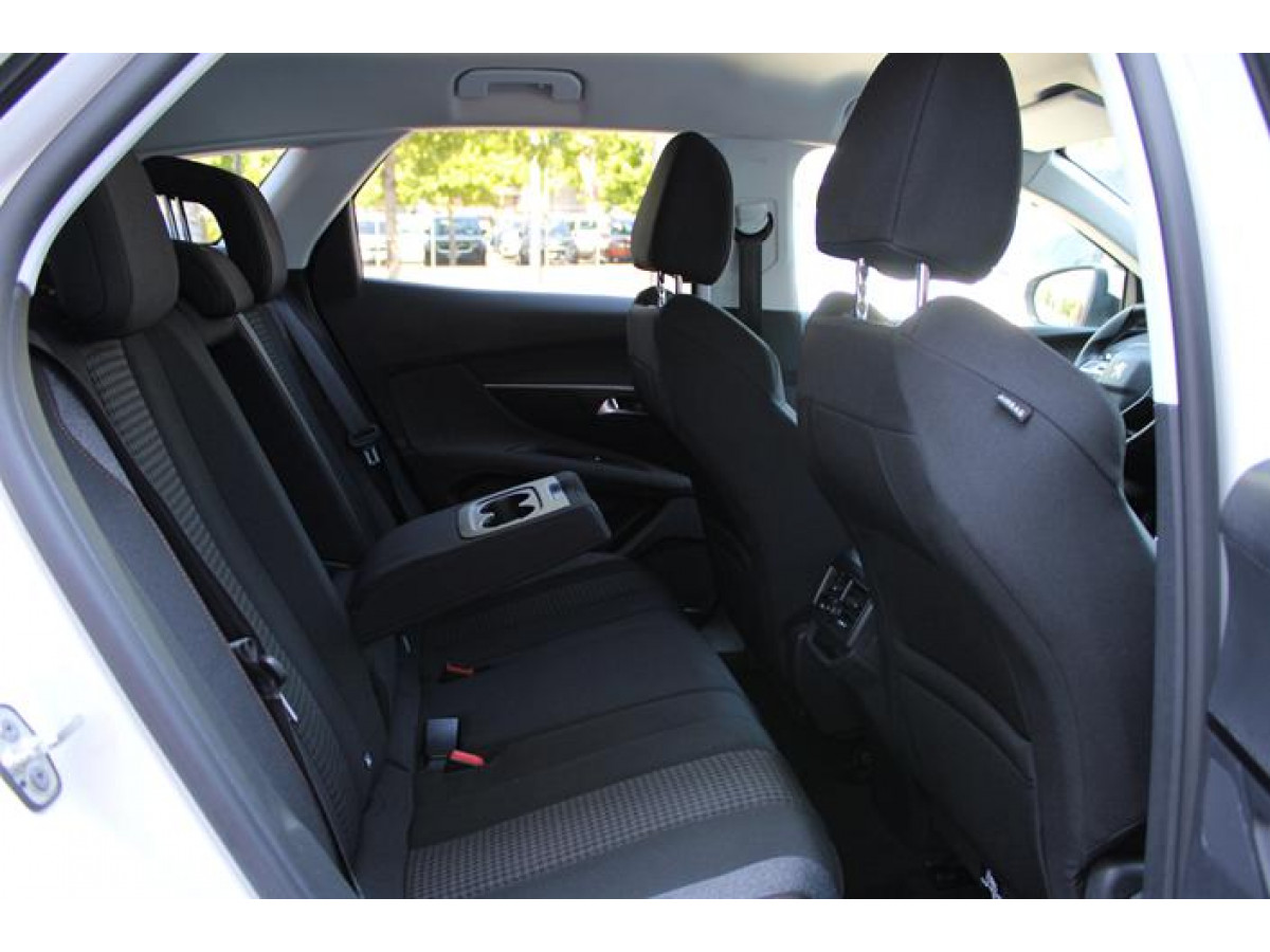 Peugeot 3008 1.5 HDI AUT 