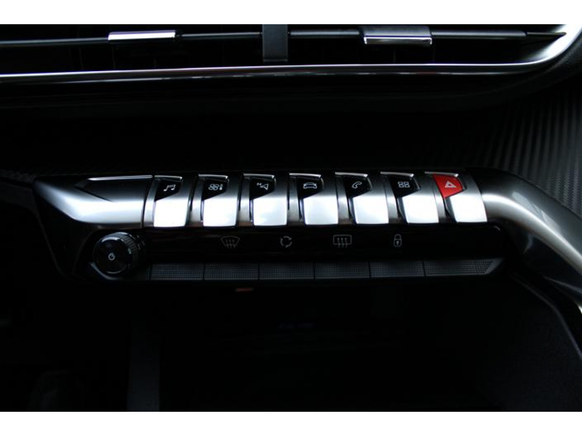 Peugeot 3008 1.5 HDI AUT 