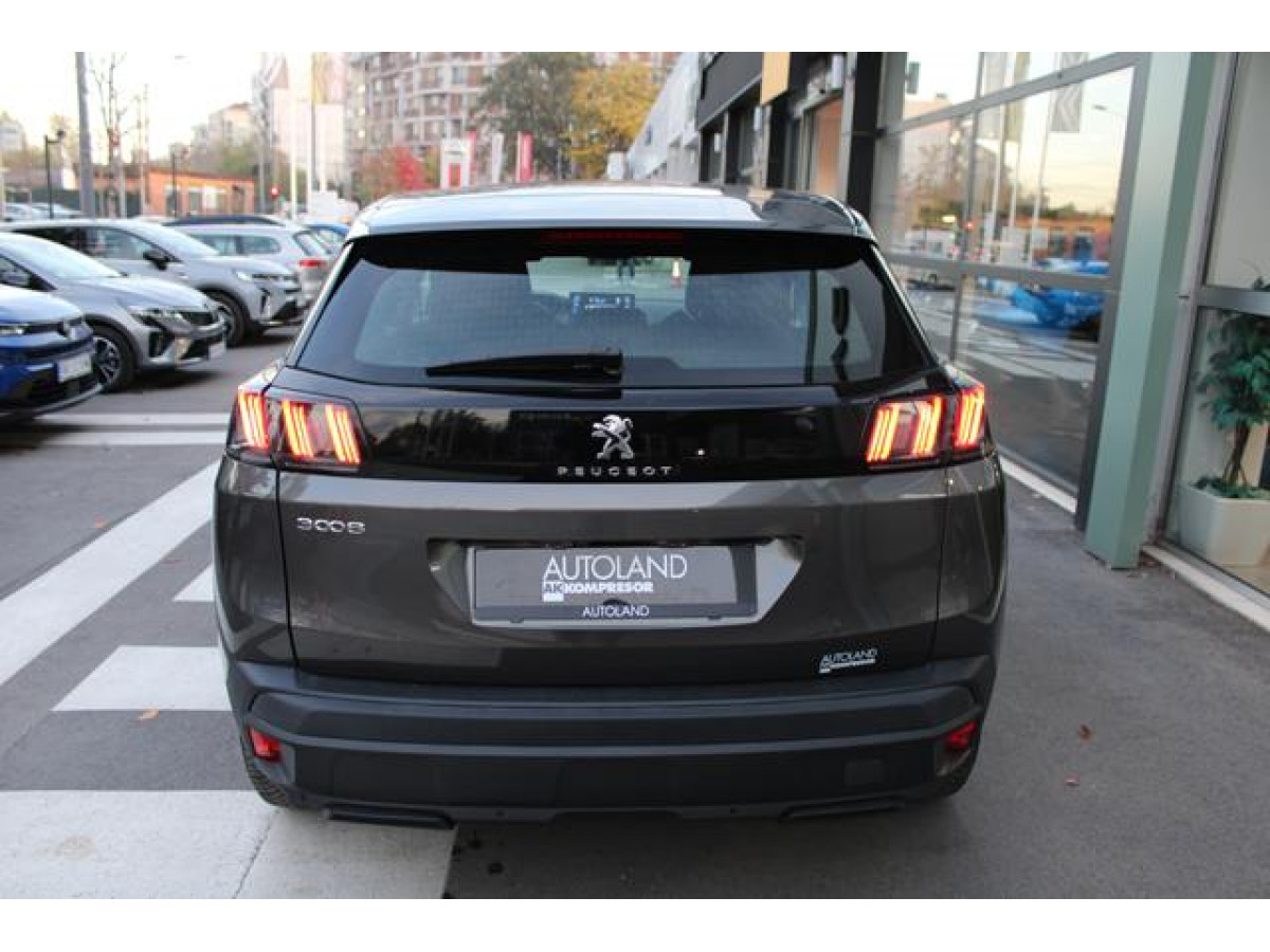 PEUGEOT 3008 1.5 HDI AUT 