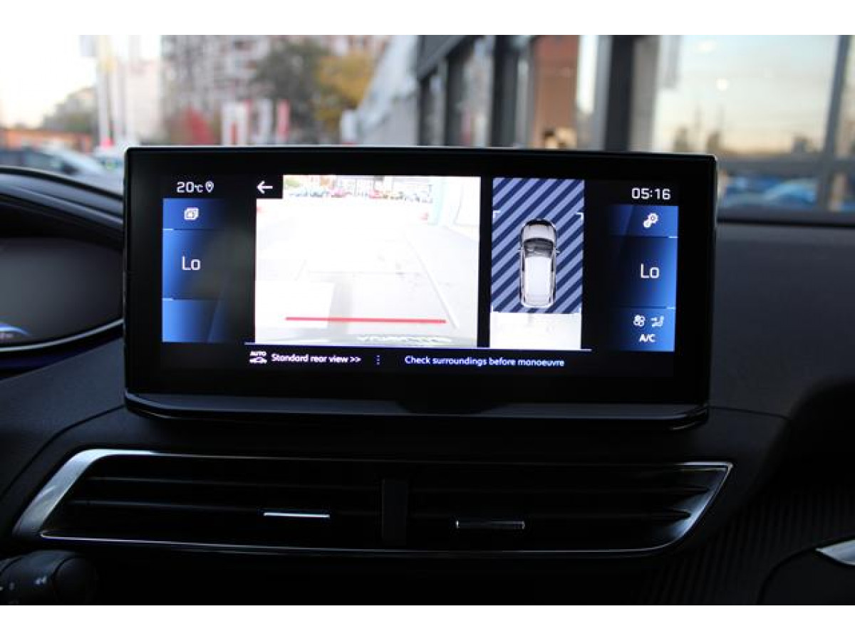 PEUGEOT 3008 1.5 HDI AUT 