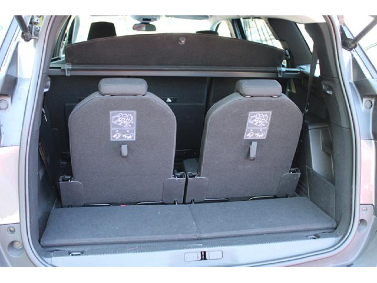 Peugeot 5008 1.5 HDI AUT 