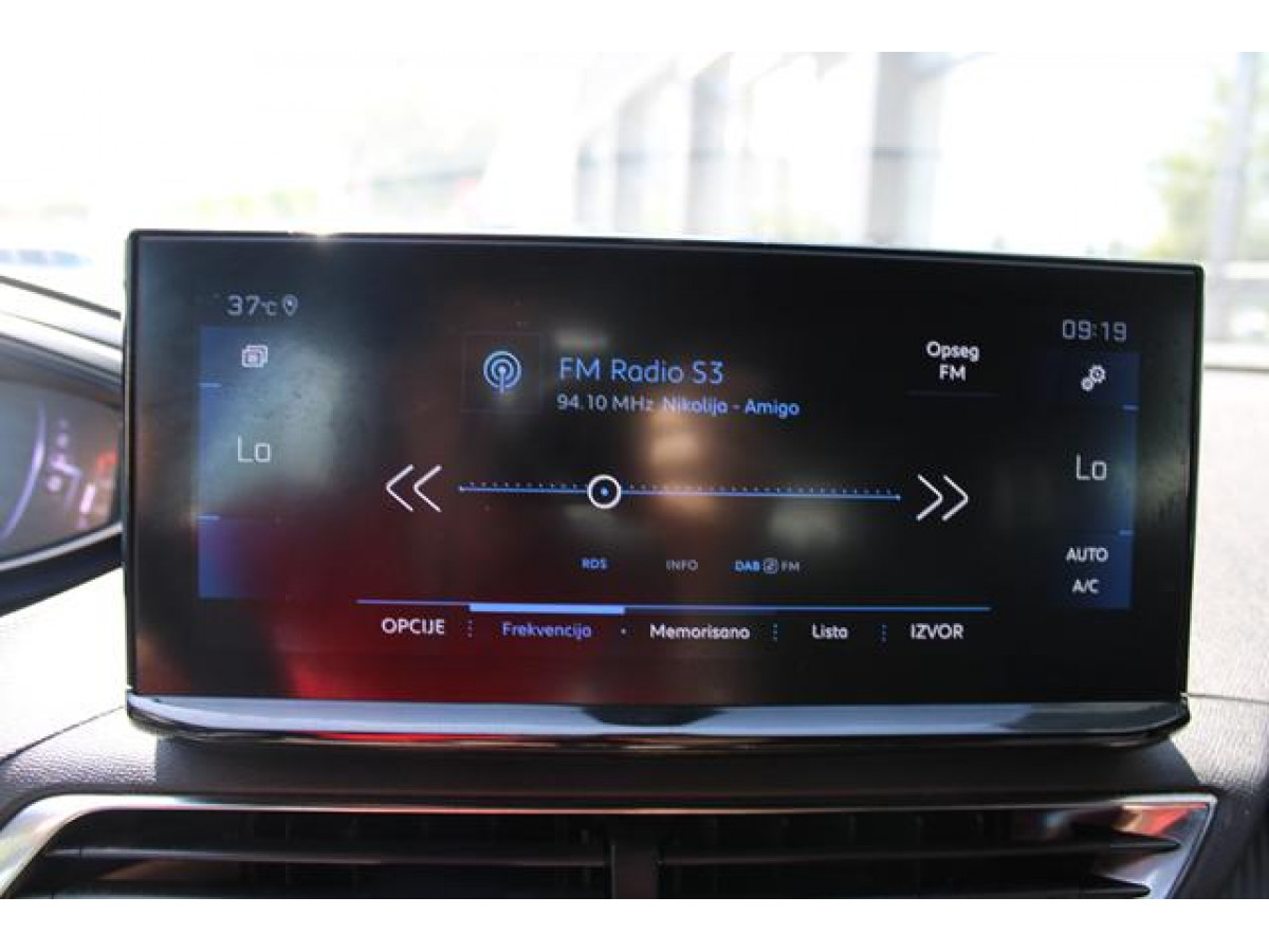 Peugeot 3008 1.5 HDI AUT 