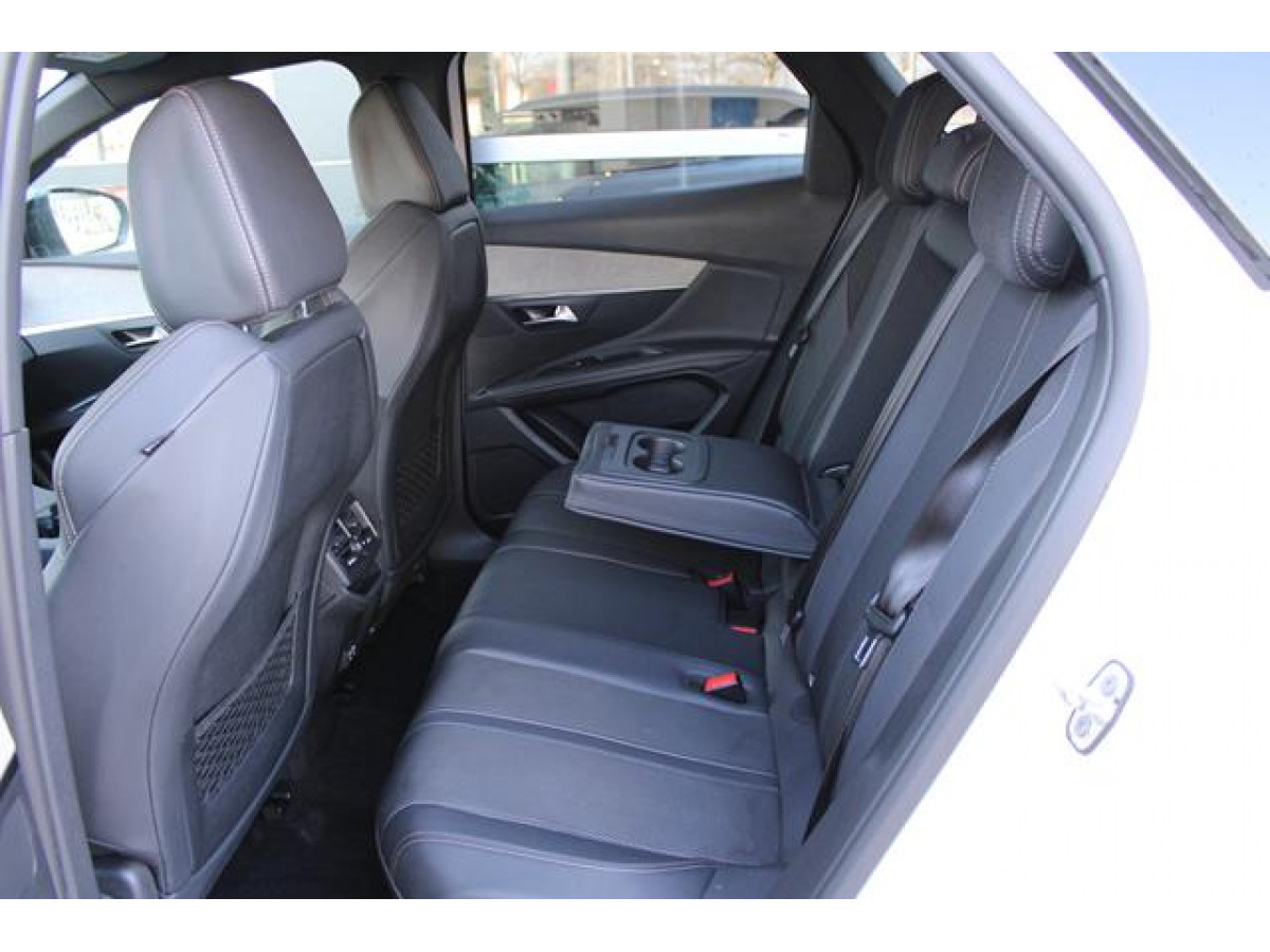 Peugeot 3008 1.5HDI GTLine AUT 