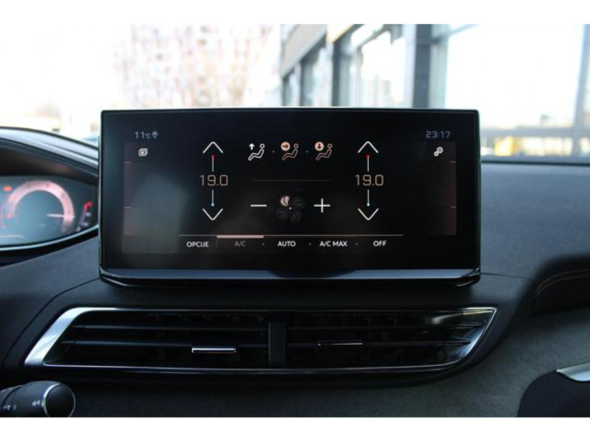 Peugeot 3008 1.5HDI GTLine AUT 