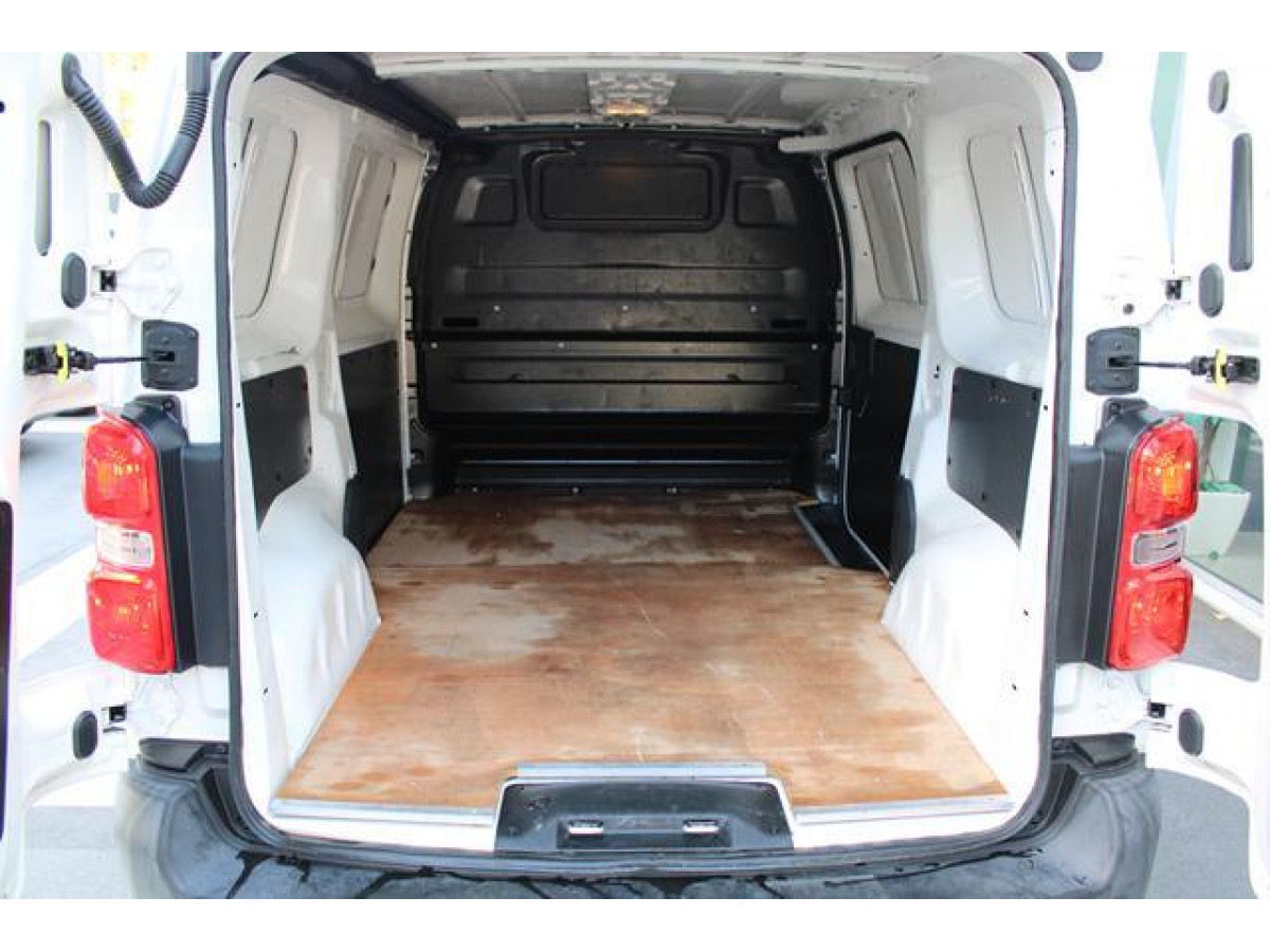 Peugeot Expert 1.5 HDI 