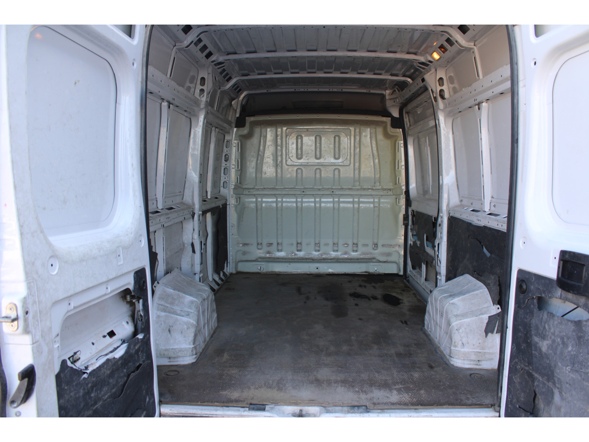 Peugeot Boxer 2.2 hDi L2H2 