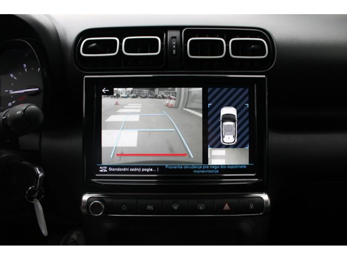 Citroen C3 Aircross 1.2 Shine Aut 