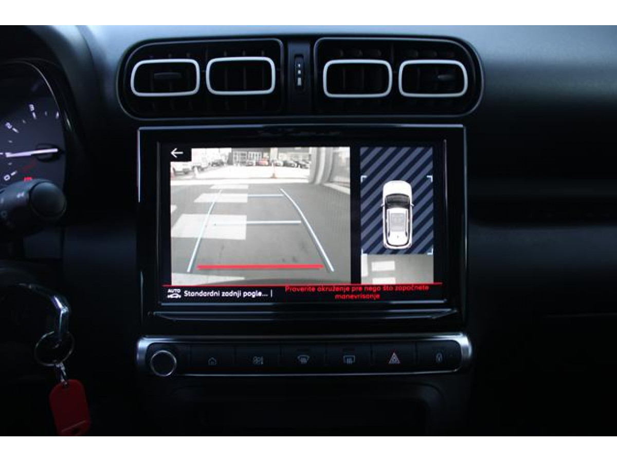 Citroen C3 Aircross 1.2 Shine Aut 