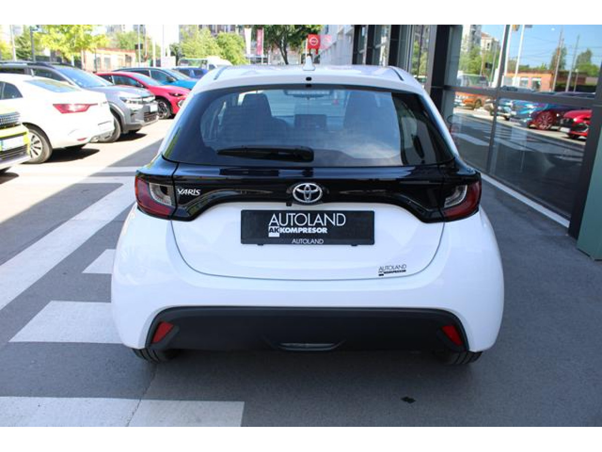Toyota Yaris 1.5 Luna 