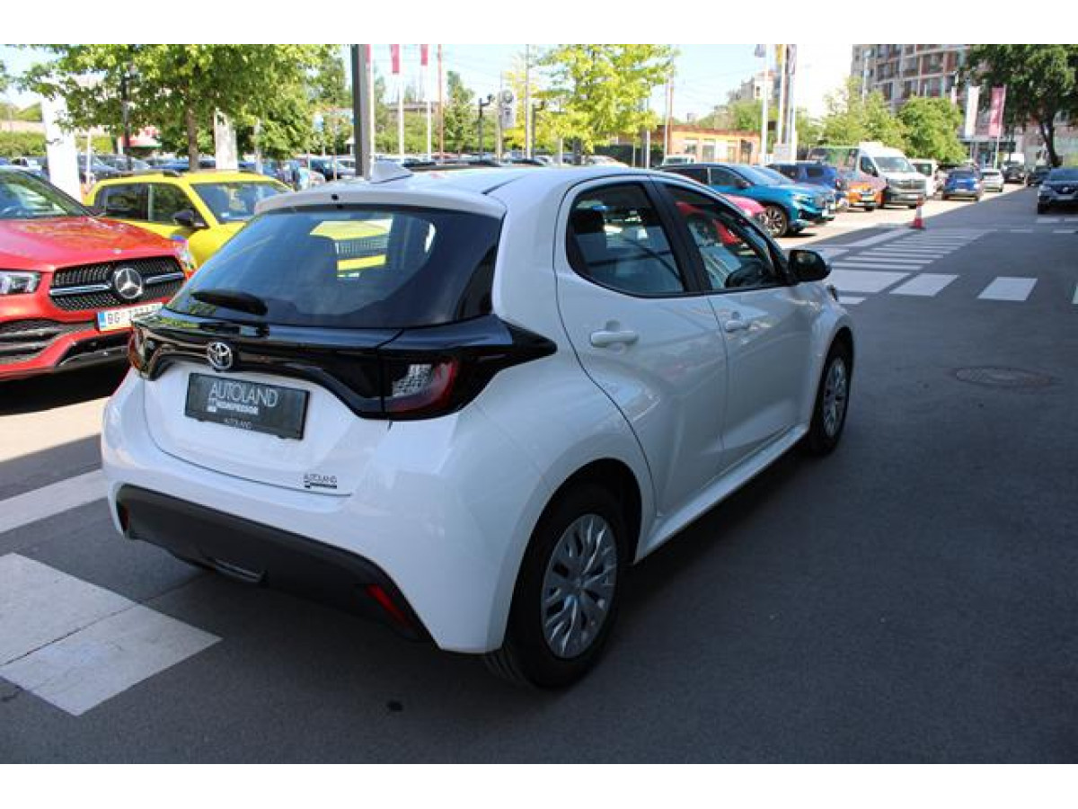 Toyota Yaris 1.5 Luna 