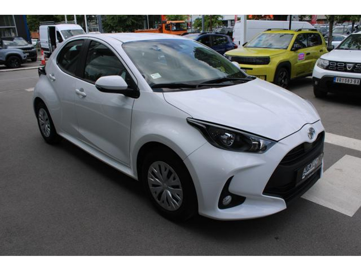 Toyota Yaris 1.5 Luna 