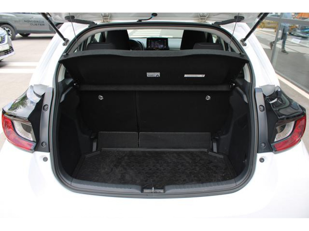 Toyota Yaris 1.5 Luna 