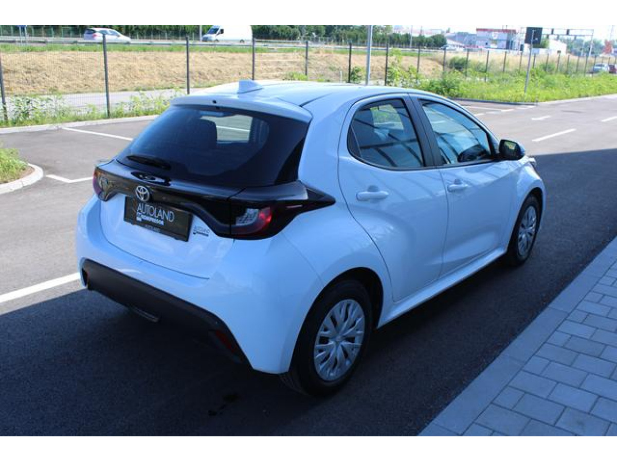 Toyota Yaris 1.5 Luna 