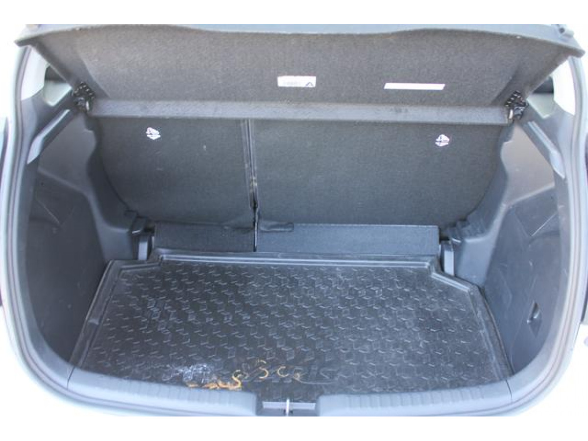 Toyota Yaris 1.5 Luna 