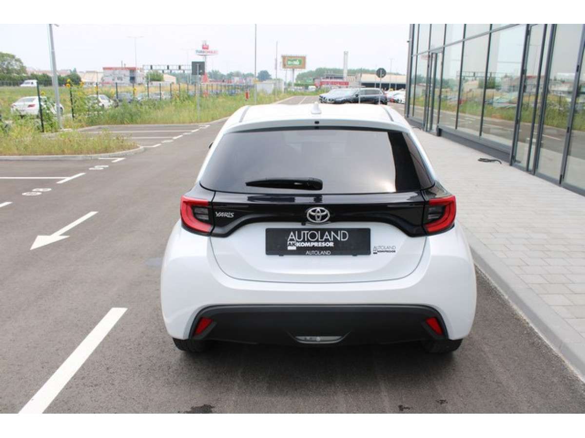 Toyota Yaris 1.5 Luna 
