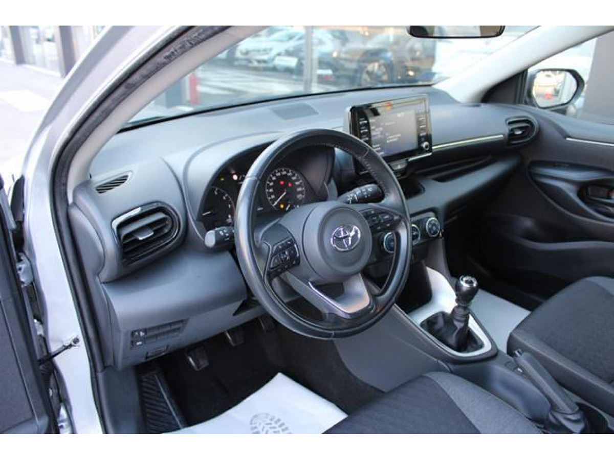 Toyota Yaris 1.5 Luna 